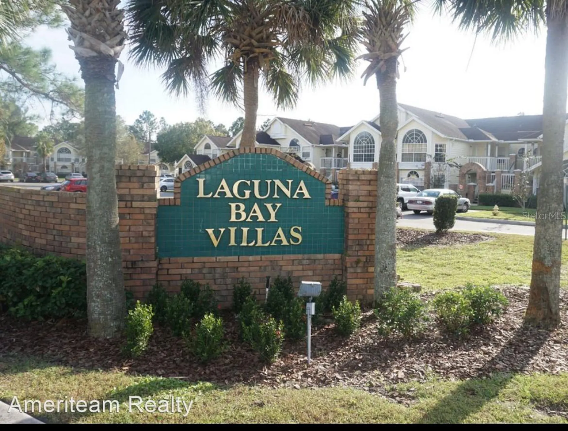 5015 Laguna Bay Circle Kissimmee FL 34746
