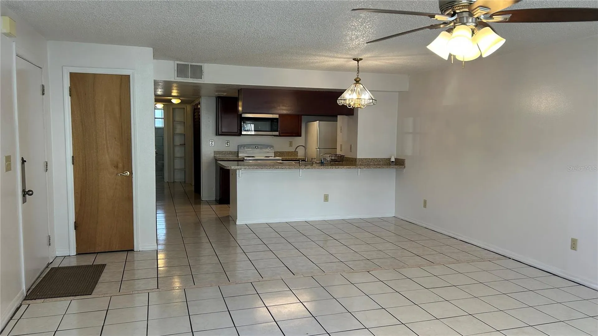 5015 Laguna Bay Circle Kissimmee FL 34746