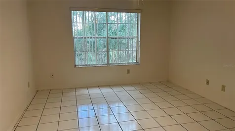 5015 Laguna Bay Circle Kissimmee FL 34746