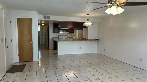 5015 Laguna Bay Circle Kissimmee FL 34746