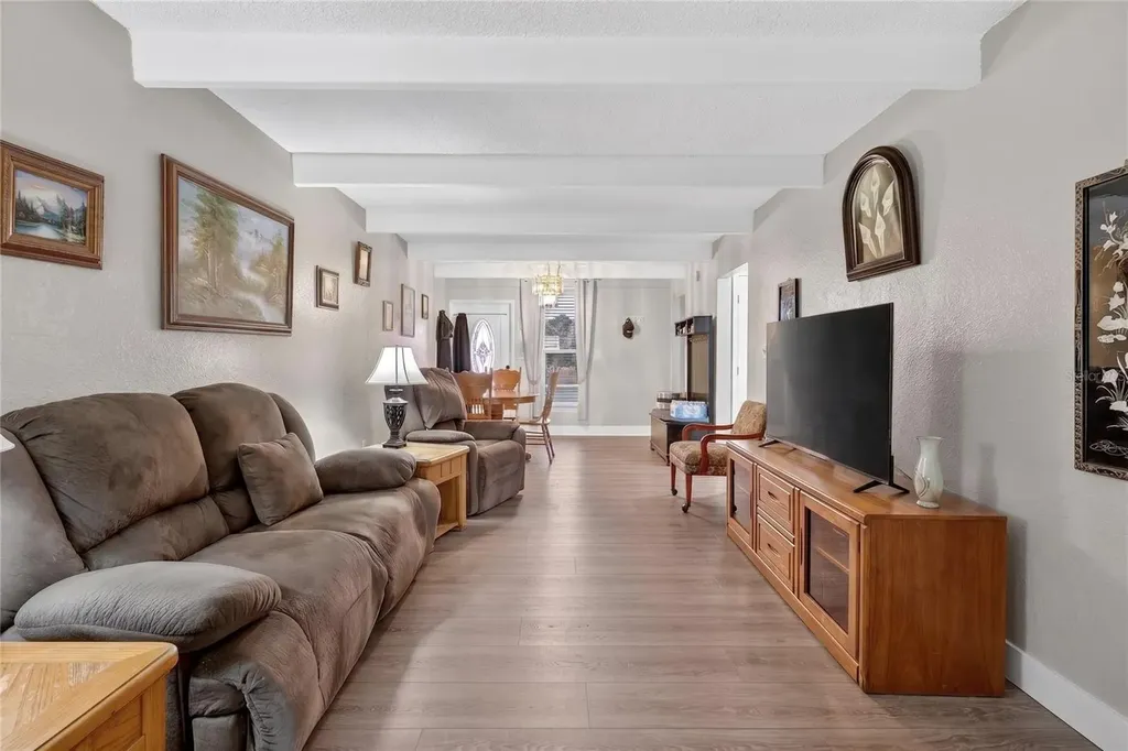 1513 Club Circle Lakeshore FL 33854