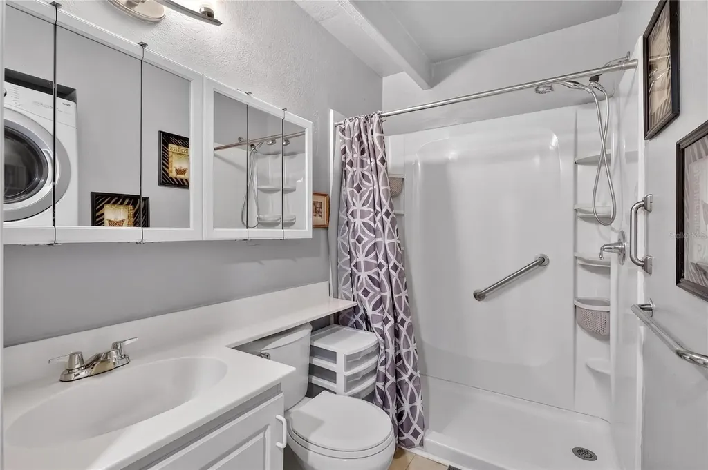 1513 Club Circle Lakeshore FL 33854