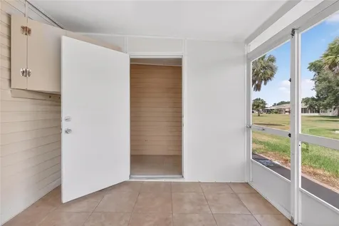1513 Club Circle Lakeshore FL 33854