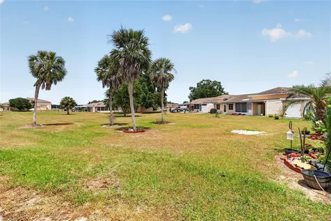1513 Club Circle Lakeshore FL 33854
