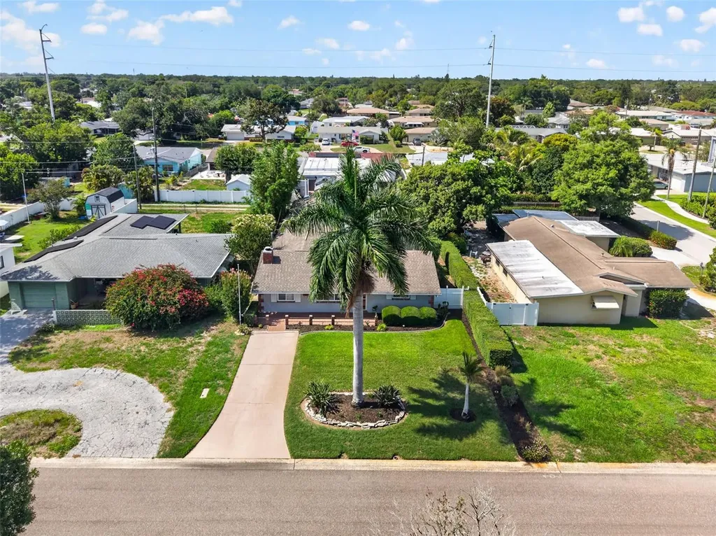 3911 16th Avenue N St Petersburg FL 33713