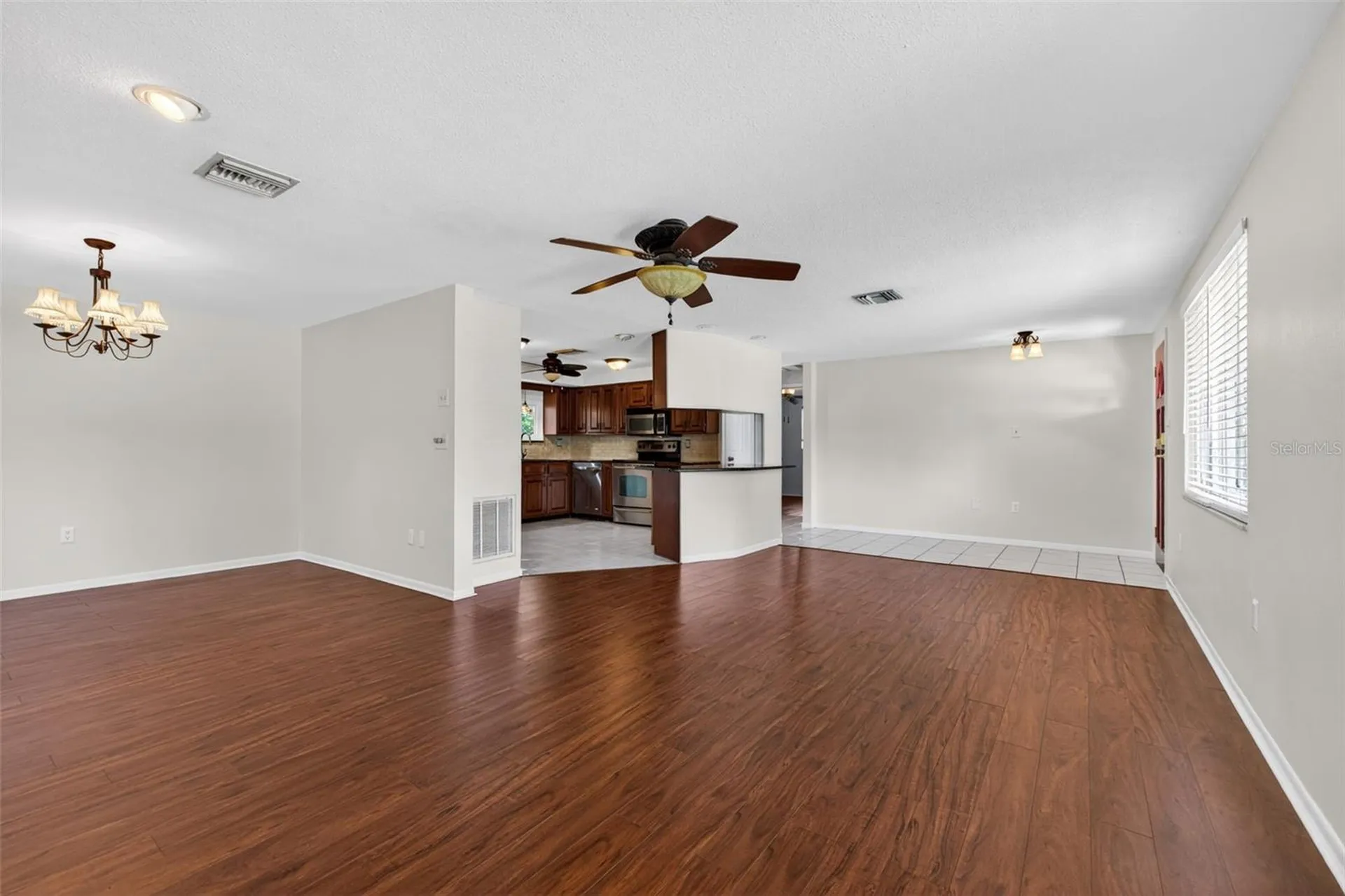 3911 16th Avenue N St Petersburg FL 33713