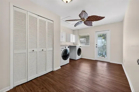 3911 16th Avenue N St Petersburg FL 33713