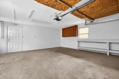 3911 16th Avenue N St Petersburg FL 33713