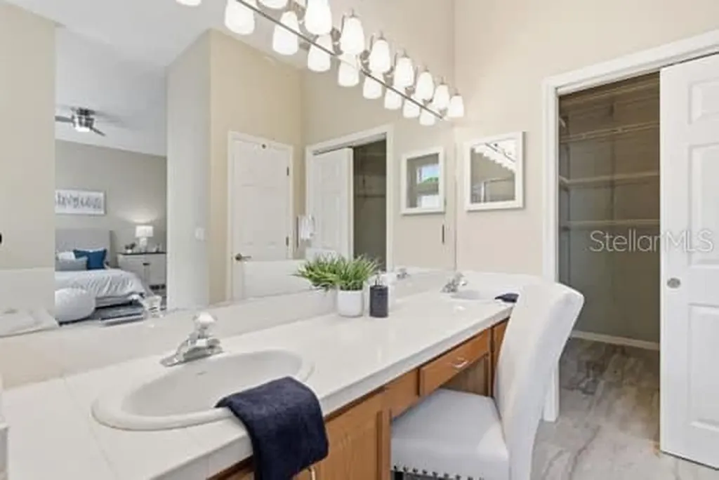 4415 Avenue Cannes Lutz FL 33558