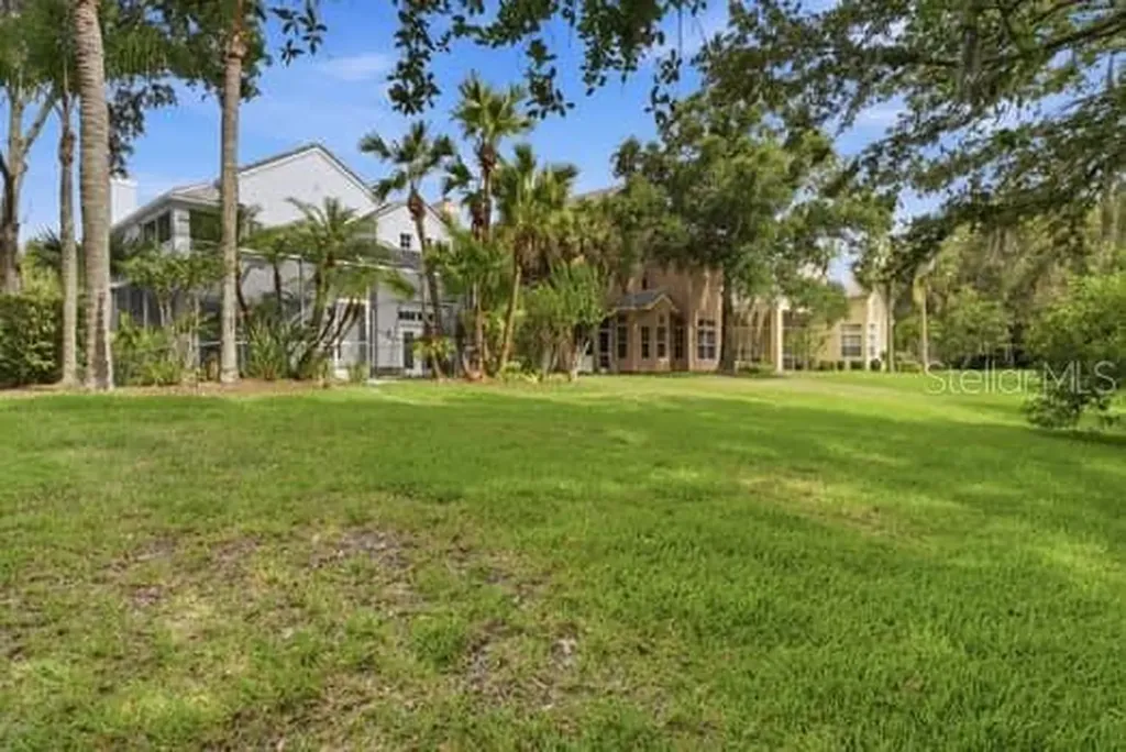 4415 Avenue Cannes Lutz FL 33558