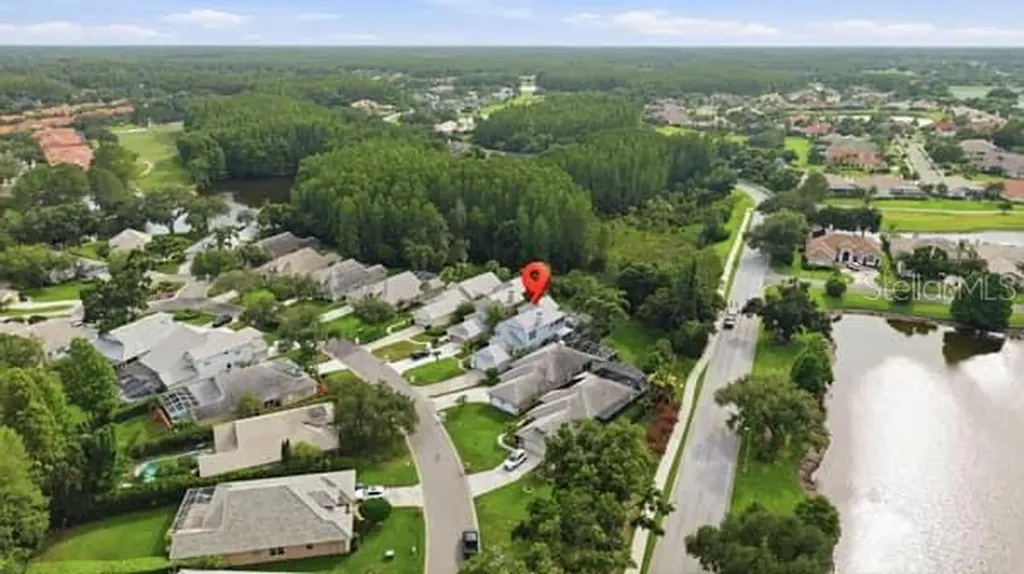 4415 Avenue Cannes Lutz FL 33558