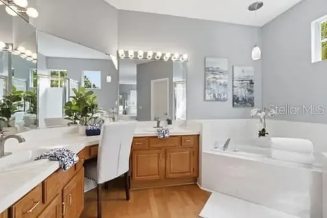 4415 Avenue Cannes Lutz FL 33558