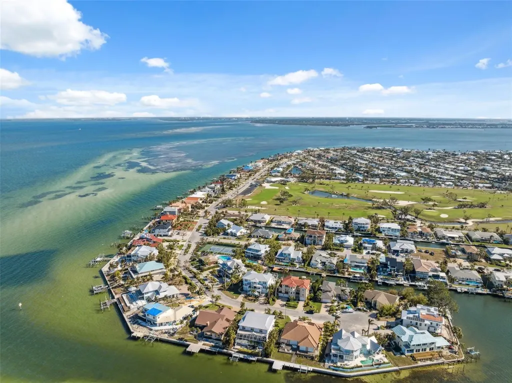 727 Key Royale Drive Holmes Beach FL 34217