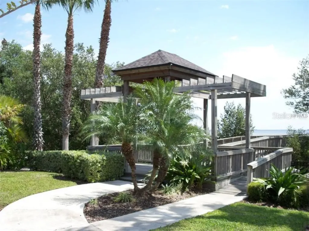 2914 Bayshore Pointe Drive Tampa FL 33611