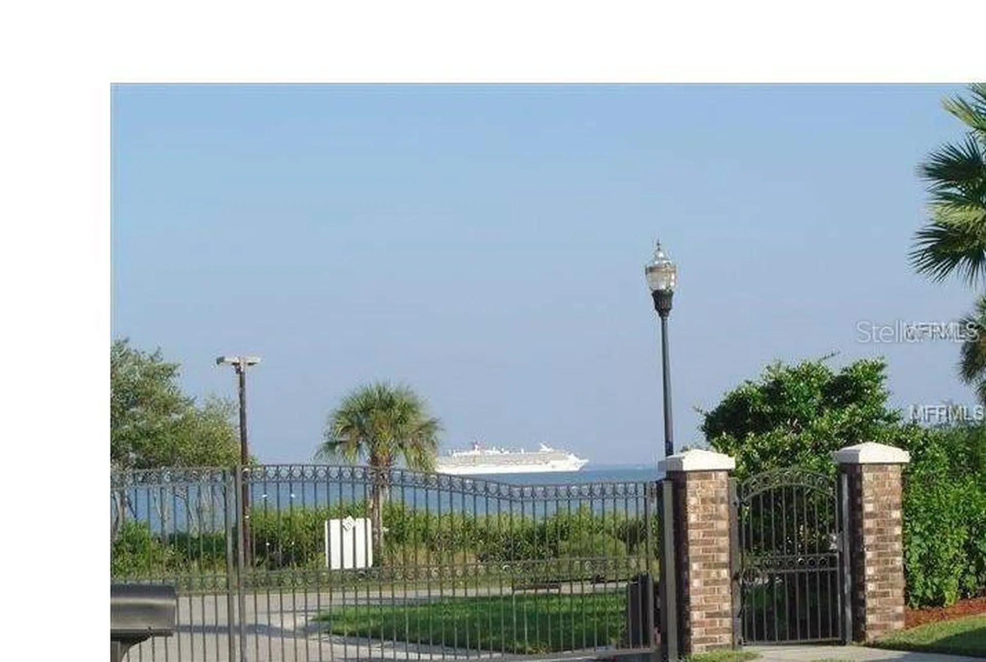 2914 Bayshore Pointe Drive Tampa FL 33611