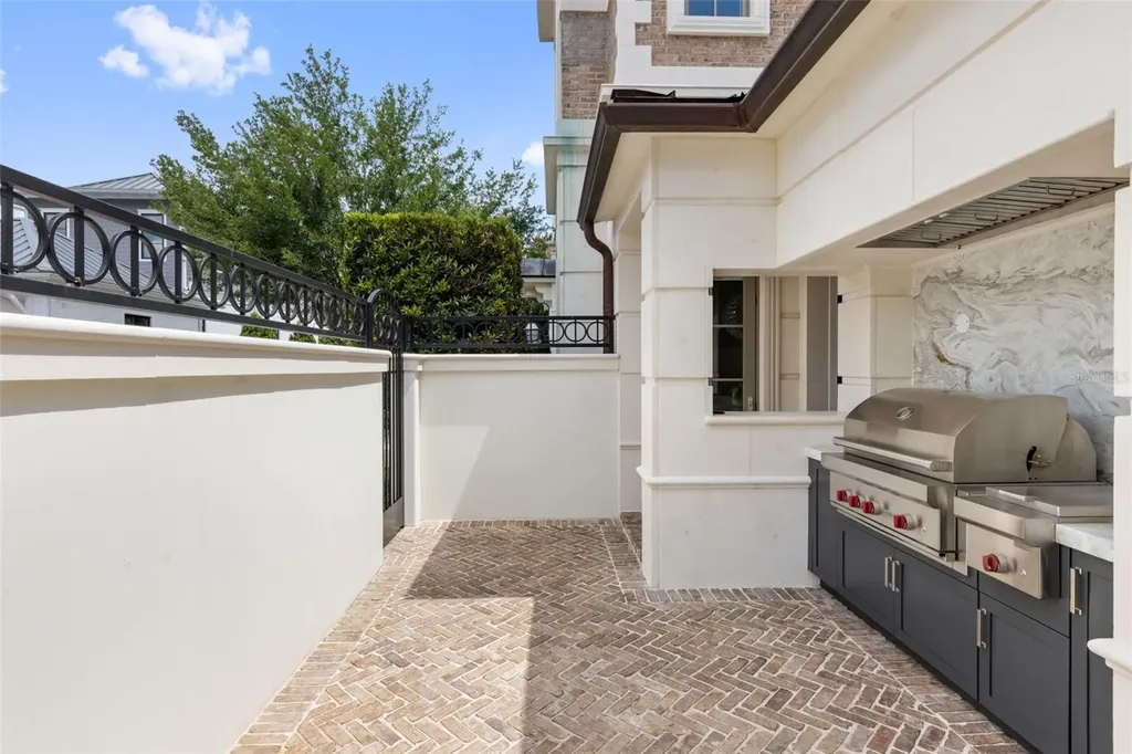 649 N Park Avenue Winter Park FL 32789