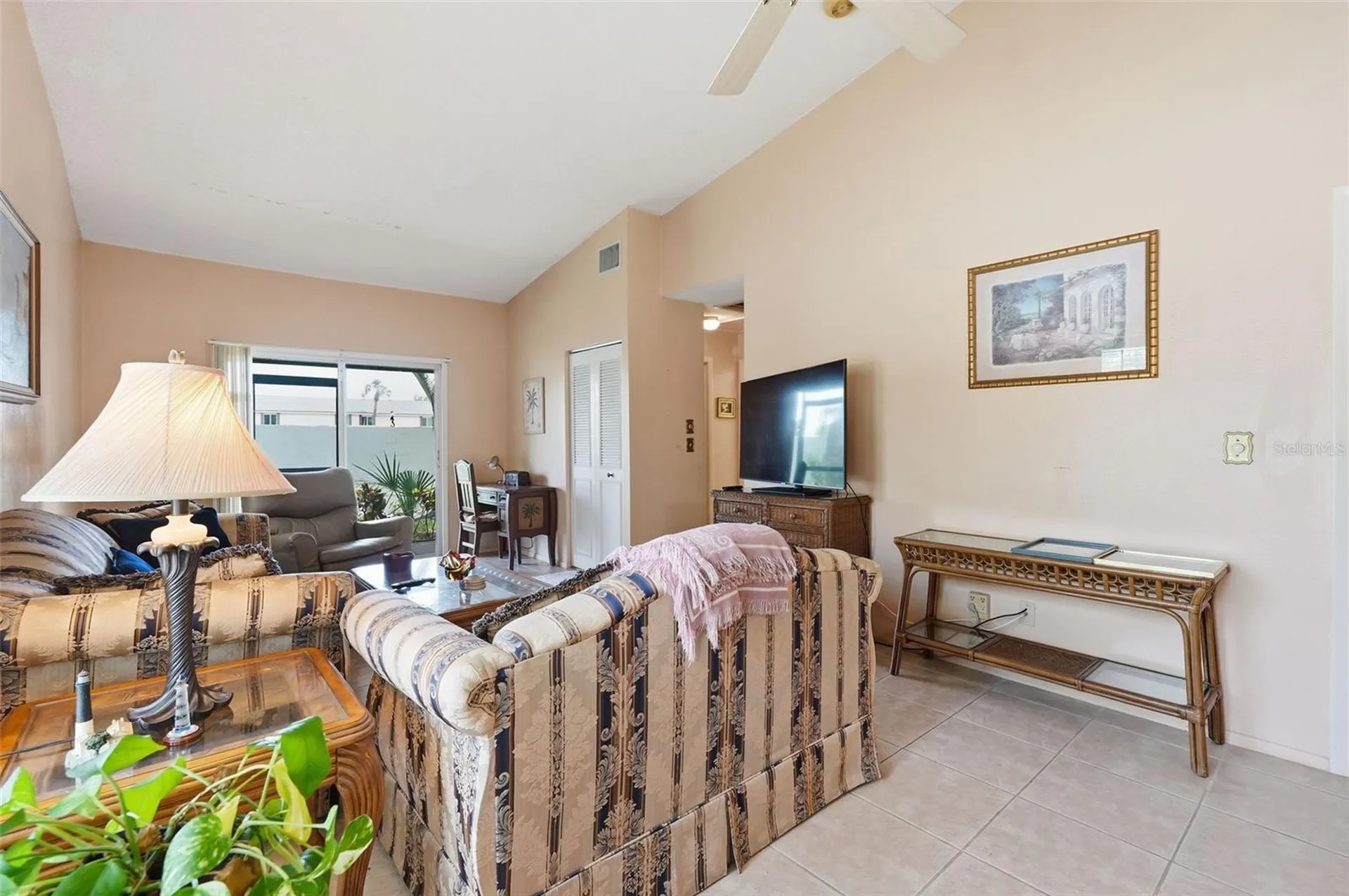 561 Laguna Vista Court Largo FL 33771