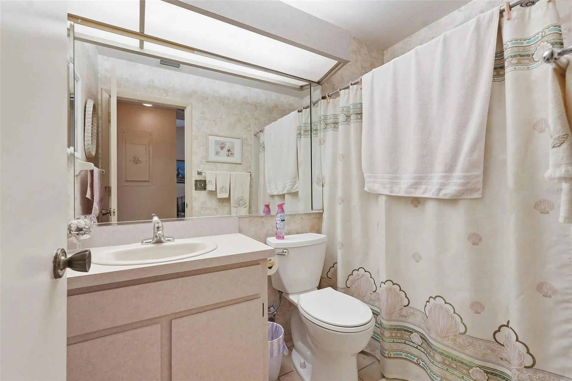 561 Laguna Vista Court Largo FL 33771