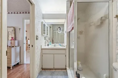 561 Laguna Vista Court Largo FL 33771