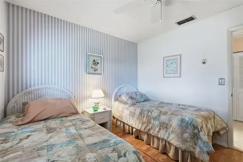 561 Laguna Vista Court Largo FL 33771