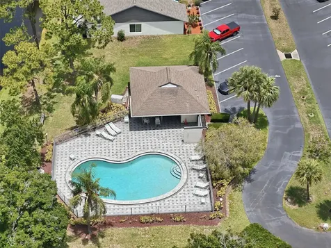 561 Laguna Vista Court Largo FL 33771