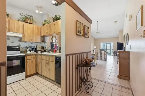 561 Laguna Vista Court Largo FL 33771
