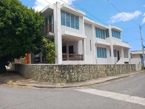15B Calle 4 Arecibo PR 00612