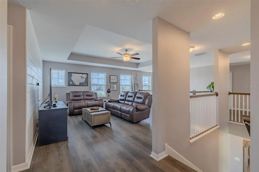 1686 Cherry Walk Road Lutz FL 33558
