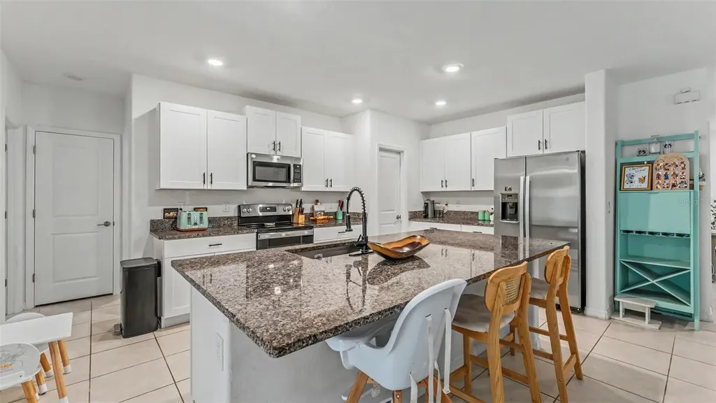 2063 Old Pasture Lane Lakeland FL 33801