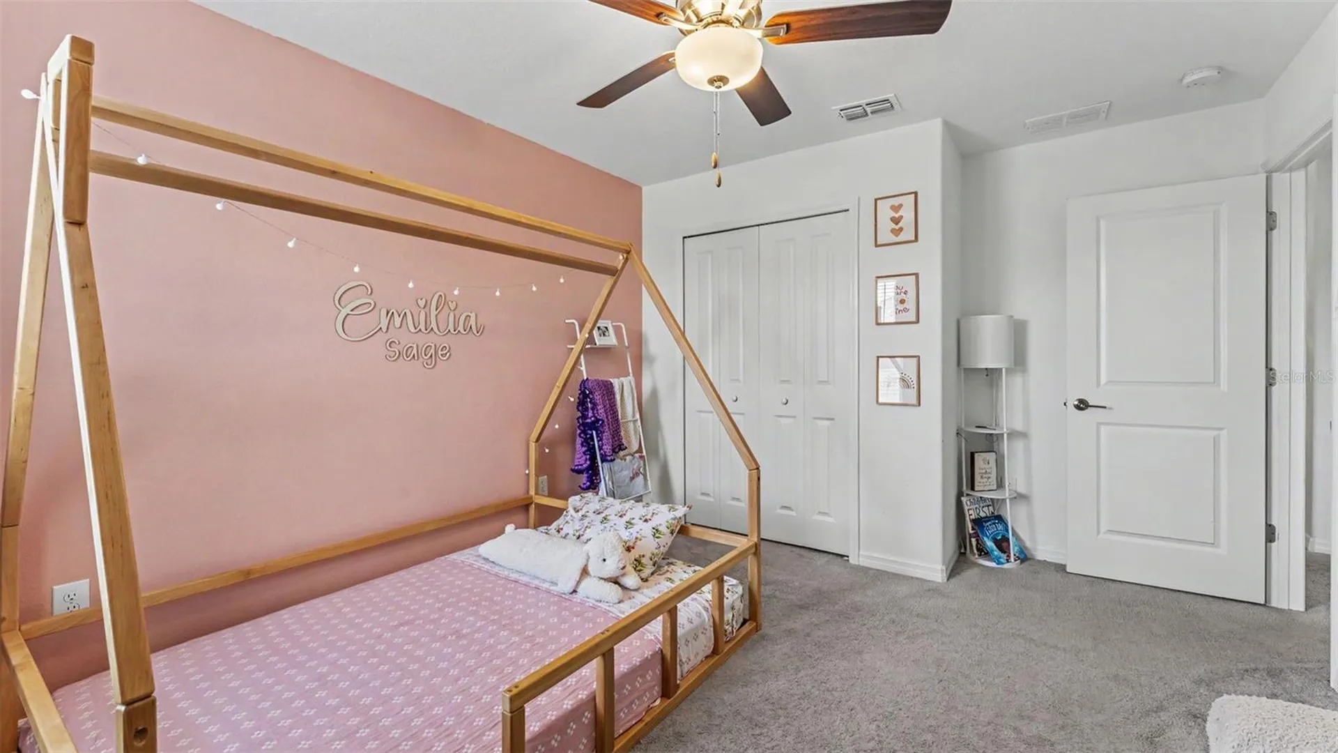 2063 Old Pasture Lane Lakeland FL 33801