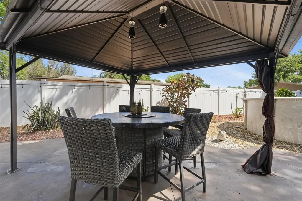 961 Lexington Drive Dunedin FL 34698
