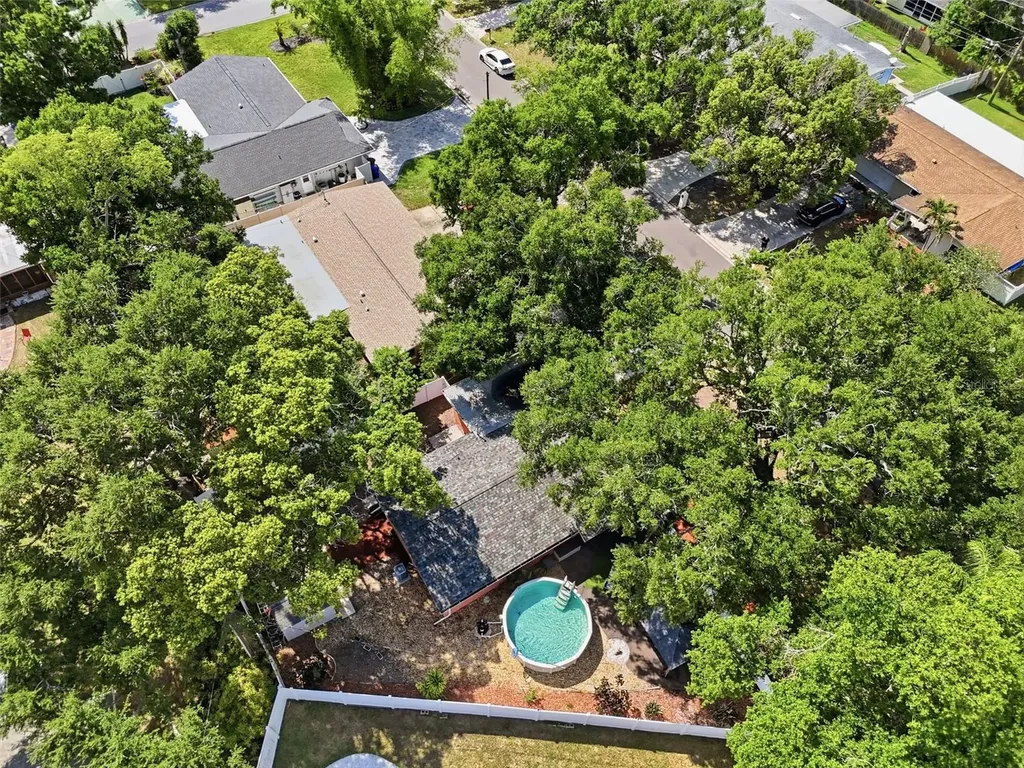 961 Lexington Drive Dunedin FL 34698