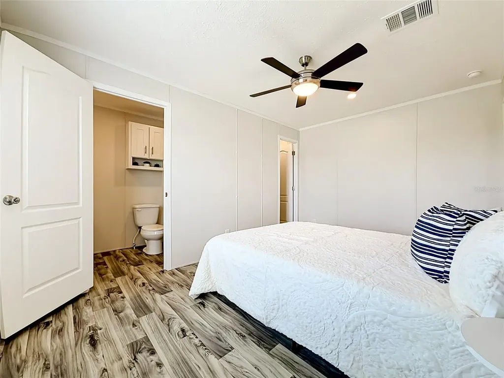 1433 Seagull Drive Englewood FL 34224