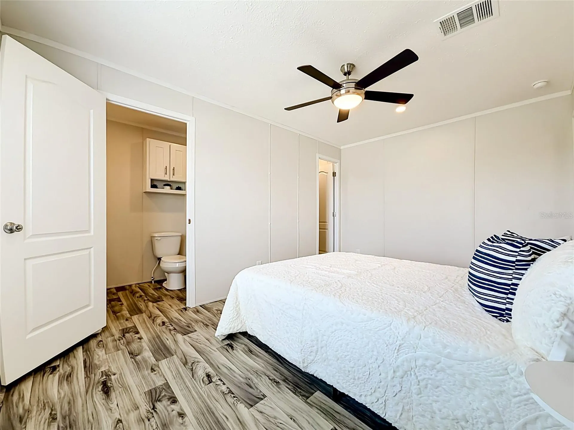 1433 Seagull Drive Englewood FL 34224