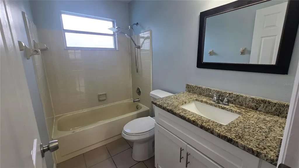 2747 N Poinciana Boulevard Kissimmee FL 34746