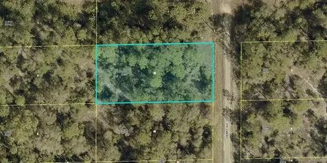 1521 Henry Avenue Lehigh Acres FL 33972