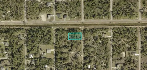 1521 Henry Avenue Lehigh Acres FL 33972