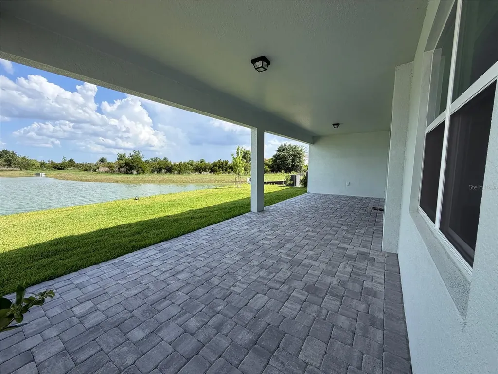6888 Gilly Shadow Street Wesley Chapel FL 33545
