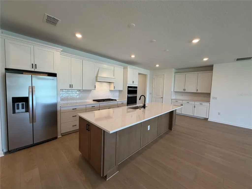 6888 Gilly Shadow Street Wesley Chapel FL 33545