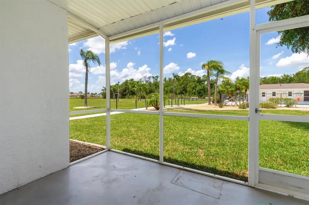 12538 SW Kingsway Circle Lake Suzy FL 34269