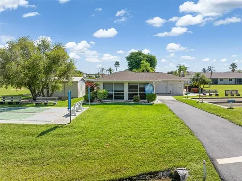 12538 SW Kingsway Circle Lake Suzy FL 34269