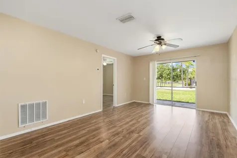12538 SW Kingsway Circle Lake Suzy FL 34269