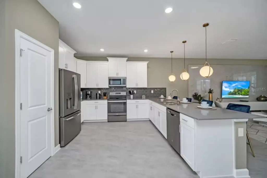 2854 Bookmark Drive Kissimmee FL 34746