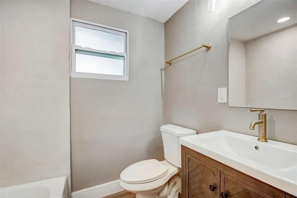 5700 65th Avenue N Pinellas Park FL 33781
