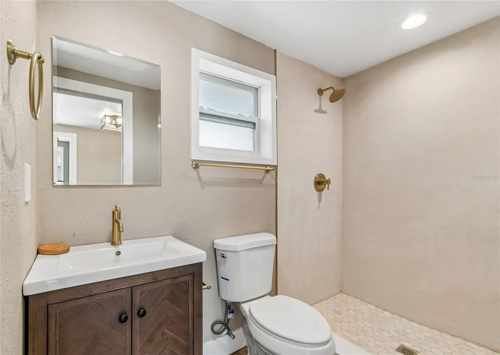 5700 65th Avenue N Pinellas Park FL 33781