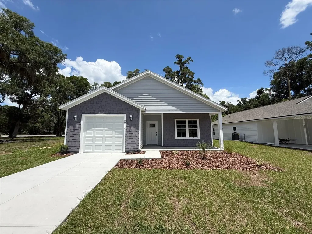 2013 SE 45th Terrace Gainesville FL 32641