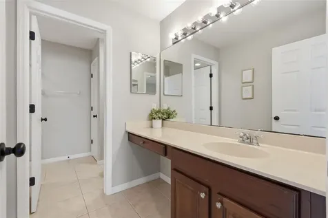 8836 Cameron Crest Drive Tampa FL 33626