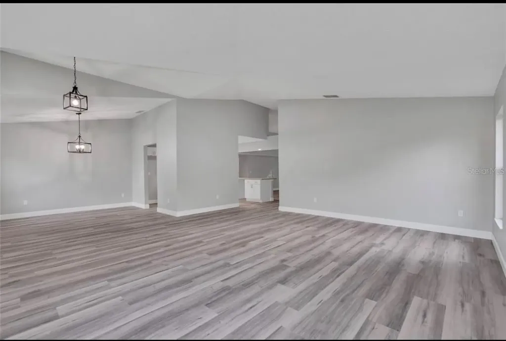 1328 Gangplank Drive Valrico FL 33594