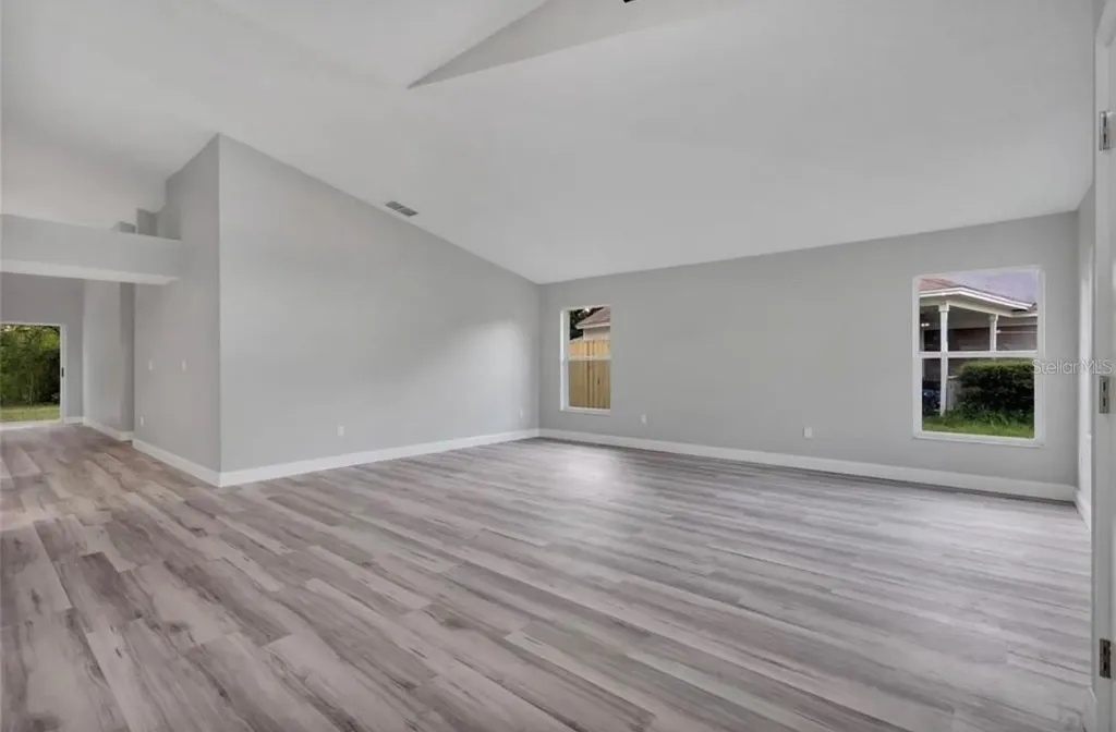 1328 Gangplank Drive Valrico FL 33594