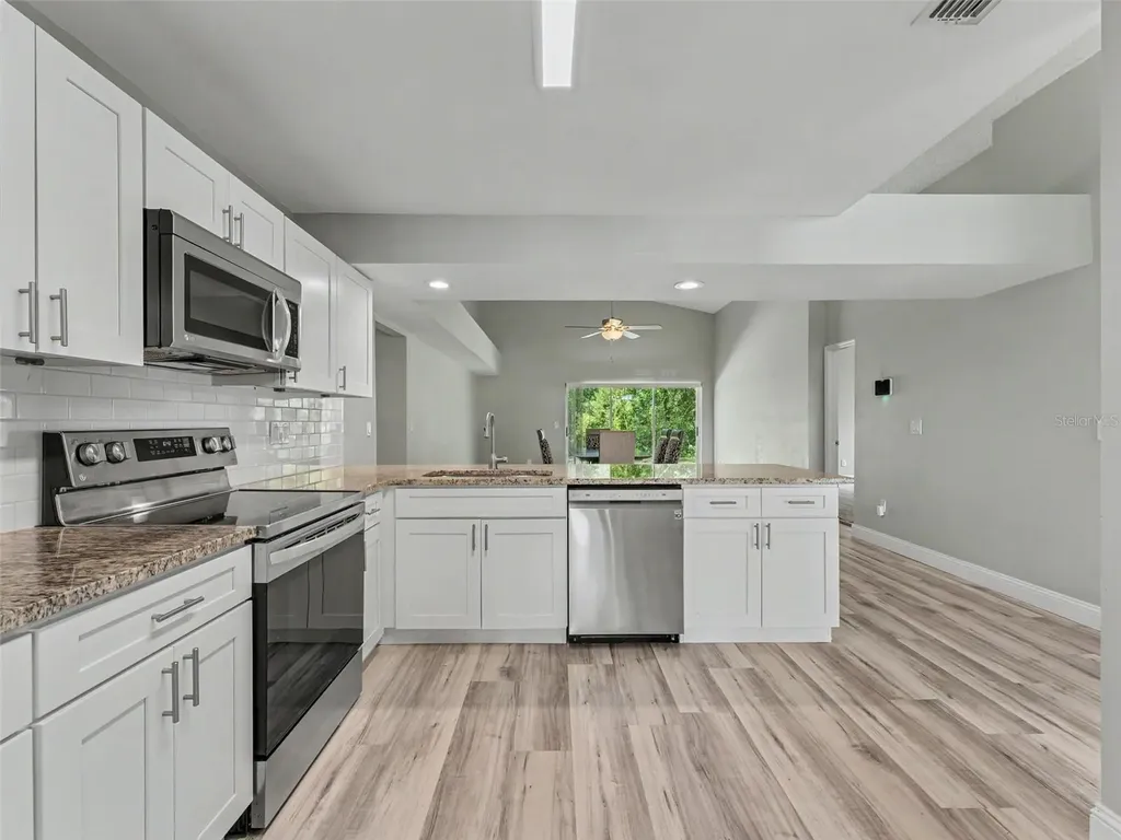 1328 Gangplank Drive Valrico FL 33594